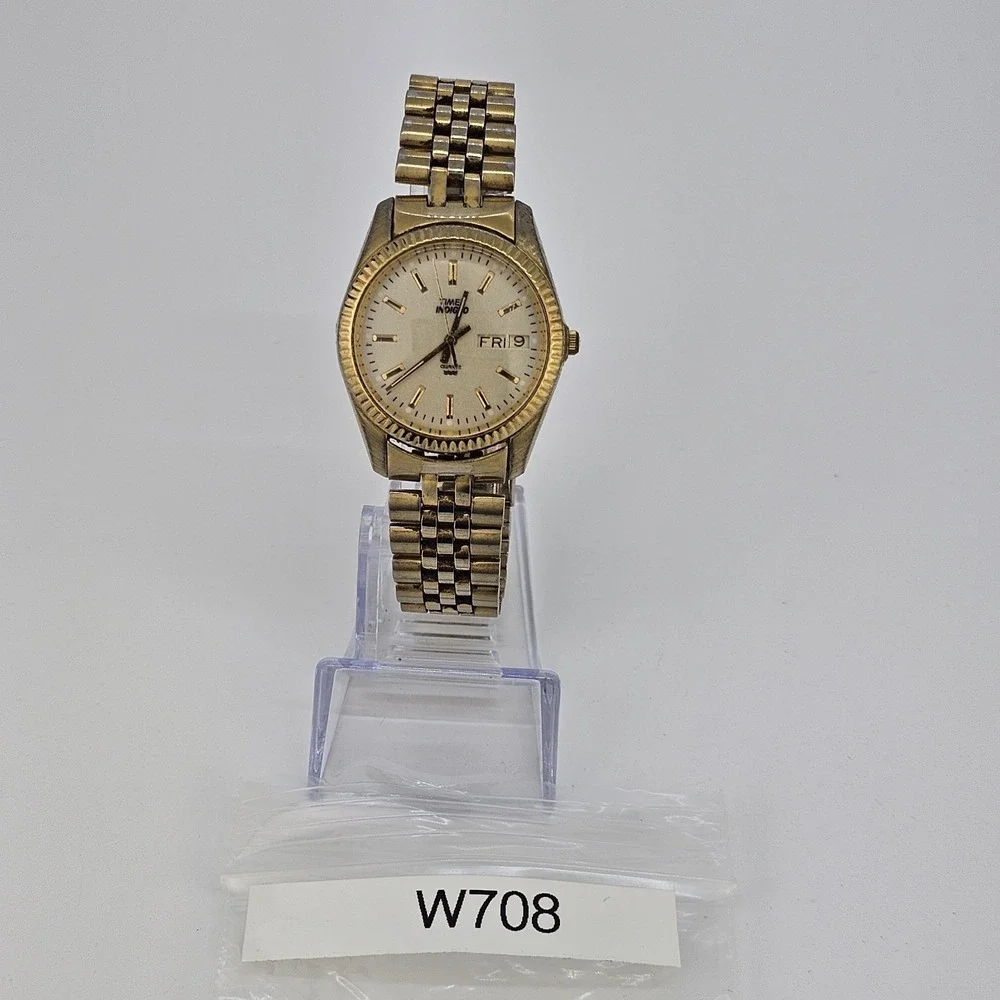 VTG Timex Men Watch 35MM Gold Dial Gold Band 7.5
